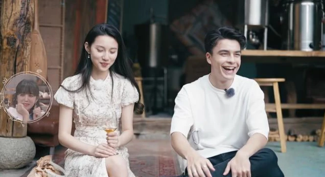 约会升级关系30天内部直播课