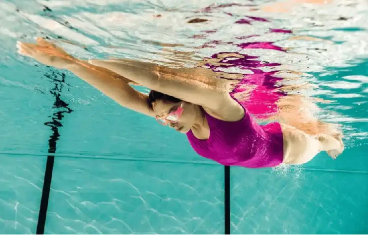 零基础游泳速成课｜3小时掌握自由泳、仰泳、蛙泳、蝶泳全套技巧